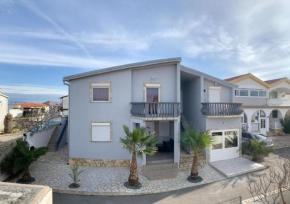 VIR Studio Apartman
